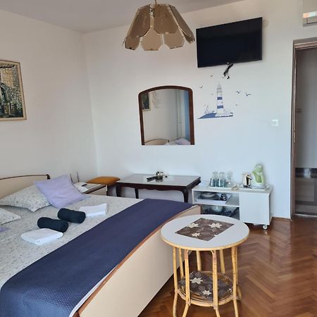 Rooms Raos Brela Exterior photo